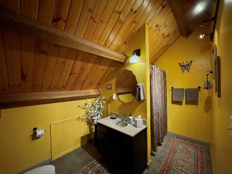 Shadow Mountain Escape Cabin Rentals Luray Bagian luar foto